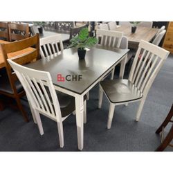 5 Pc Dining Table Set  // Limited Time Offer 