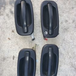 Chevy - Gmc 03 - 07 Pick Up 4 Doors