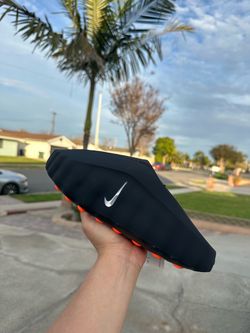 NIKE MIND BLACK CHROME SIZE 11M