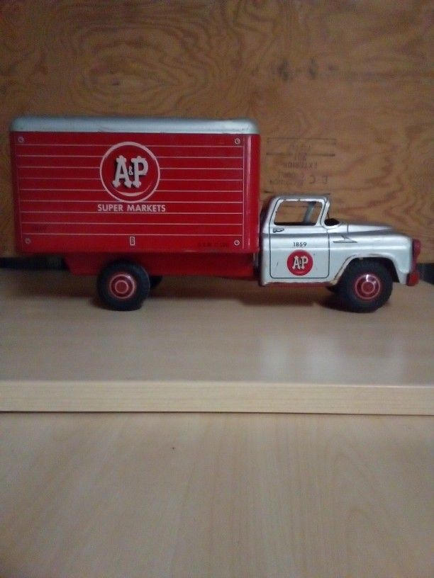 A&P Supermarkets Vintage Replica  Metal Truck