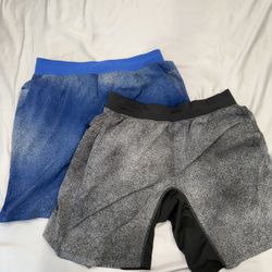 Preowned. Men Lulu Shorts. Medium 