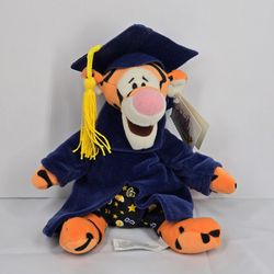 VTG Disneyland Winnie The Pooh Graduation Night Tigger Plush 6" Stuffed Animal