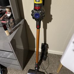 Dyson V8 Absolute Cordless Vacuum
