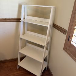 WHITE MODERN DECOR SHELF