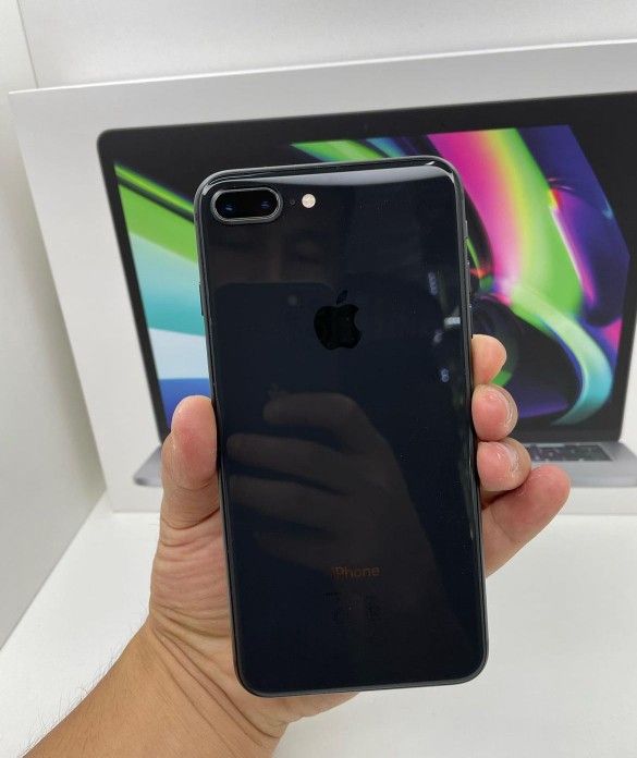 iPhone 8 plus 64GB unlocked