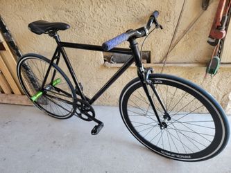 Small to Med Rider fixie