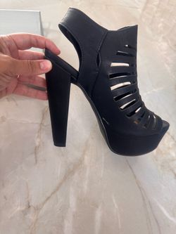 Used heels size 7