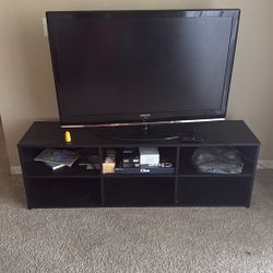 45” Samsung TV + Stand 