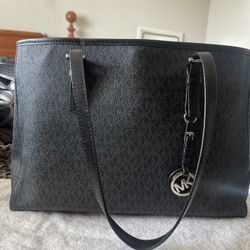 Mk Bags 