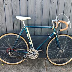 56 Cm Motobecane Made In France ‘10 Speed’ W/Campagnolo, Huret