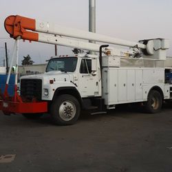 48' Bucket Boom Truck