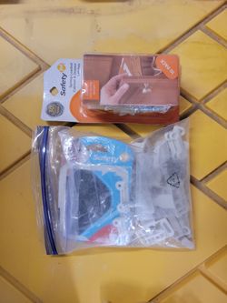 Safety 1st drawer & cabinet latches
