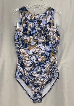 Smismivo new swimsuit Women’s size 12