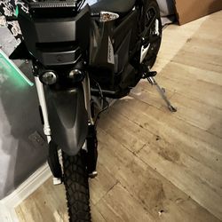 Zero Motorcycle FXE Full Electric 90 Mph130 Mile Range on 1 Charge