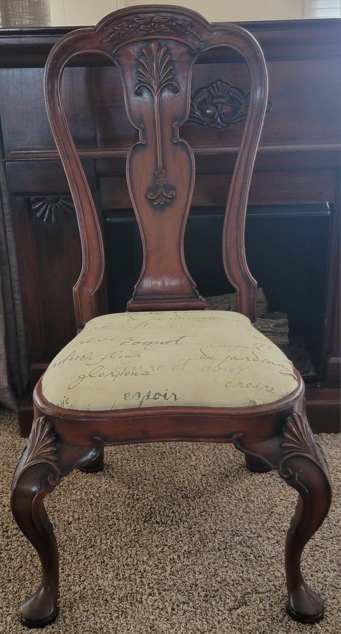 Antique Carved Wood Chair (39 X 18)