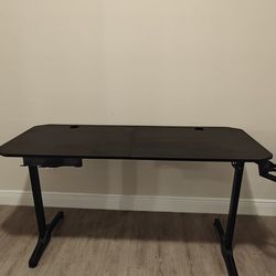 FREE DESK