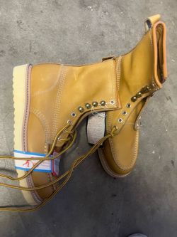 Work shoes gorilla