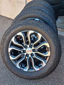 2025 OEM ORIGINAL TAKEOFFS GMC SIERRA AT4 HAVE TPMS SENSORS 20 INCH TIRES BRIDGESTONE ALL-TERRAIN 95 % DOT 1425 $ 1499