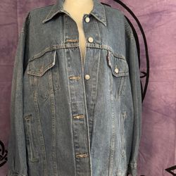 Levi’s Baggy Trucker Jean Jacket 
