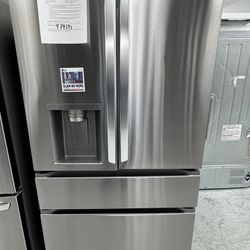 4 Door French Door Refrigerator With Full Convert Drawer