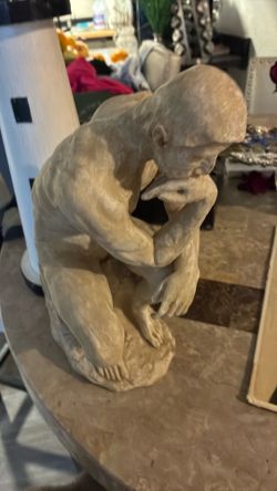 Thinker statue sculpture
