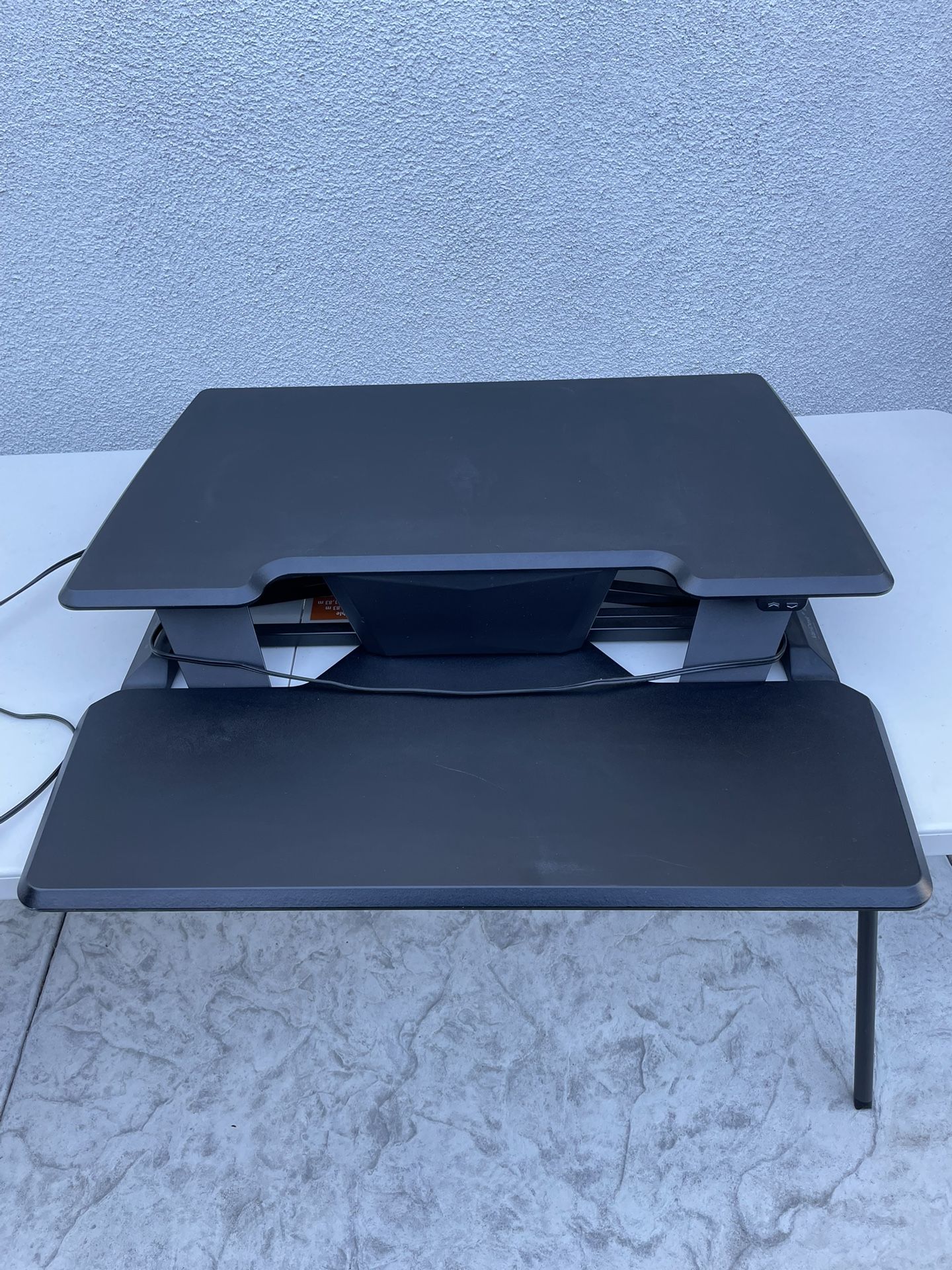 VariDesk Raising Desk - Pro Plus 32