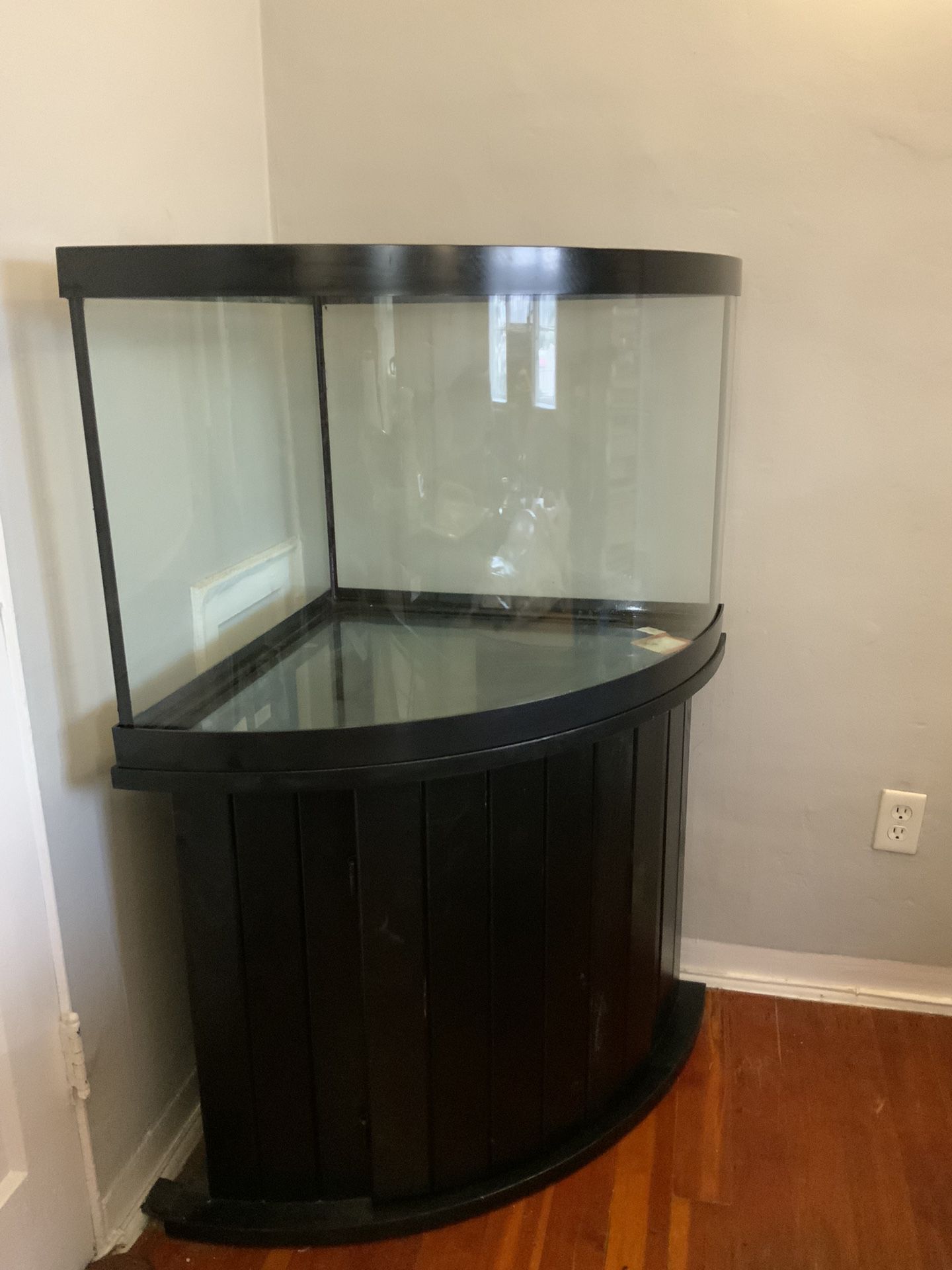Aquarium for sale 55 gallons with cabinet stand, With Fluval® FX4 Canister Filter! Plus Much More! Sorry,  nothing is being sold separately. 