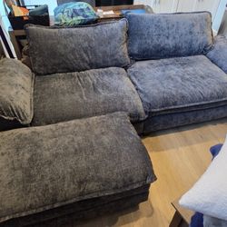 Like New Couch Sofa Ottoman