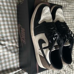 Jordan 1 Low Mocha Size 11