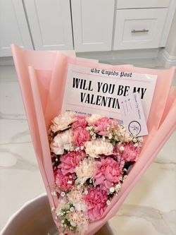Will You Be My Valentine? Ramo Buchones Bouquet 