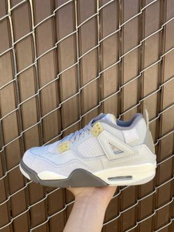 Jordan 4 Craft Photon Dust Size 7y