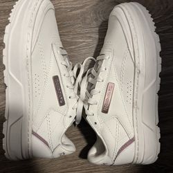 Woman’s Reeboks 