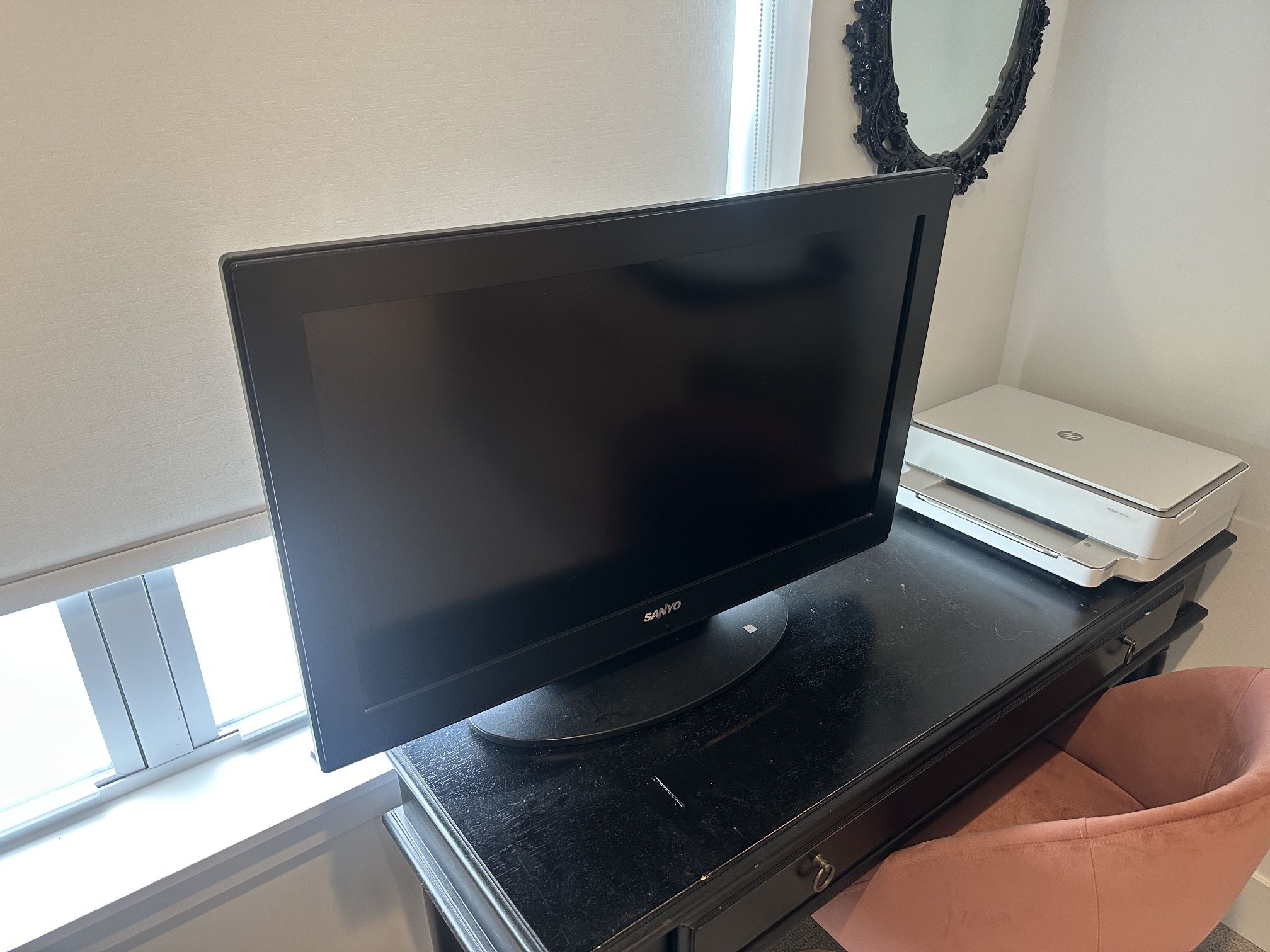TV 32” Sanyo