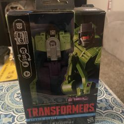 Transformers Age of the Primes series Deluxe class Scavenger IN-HAND