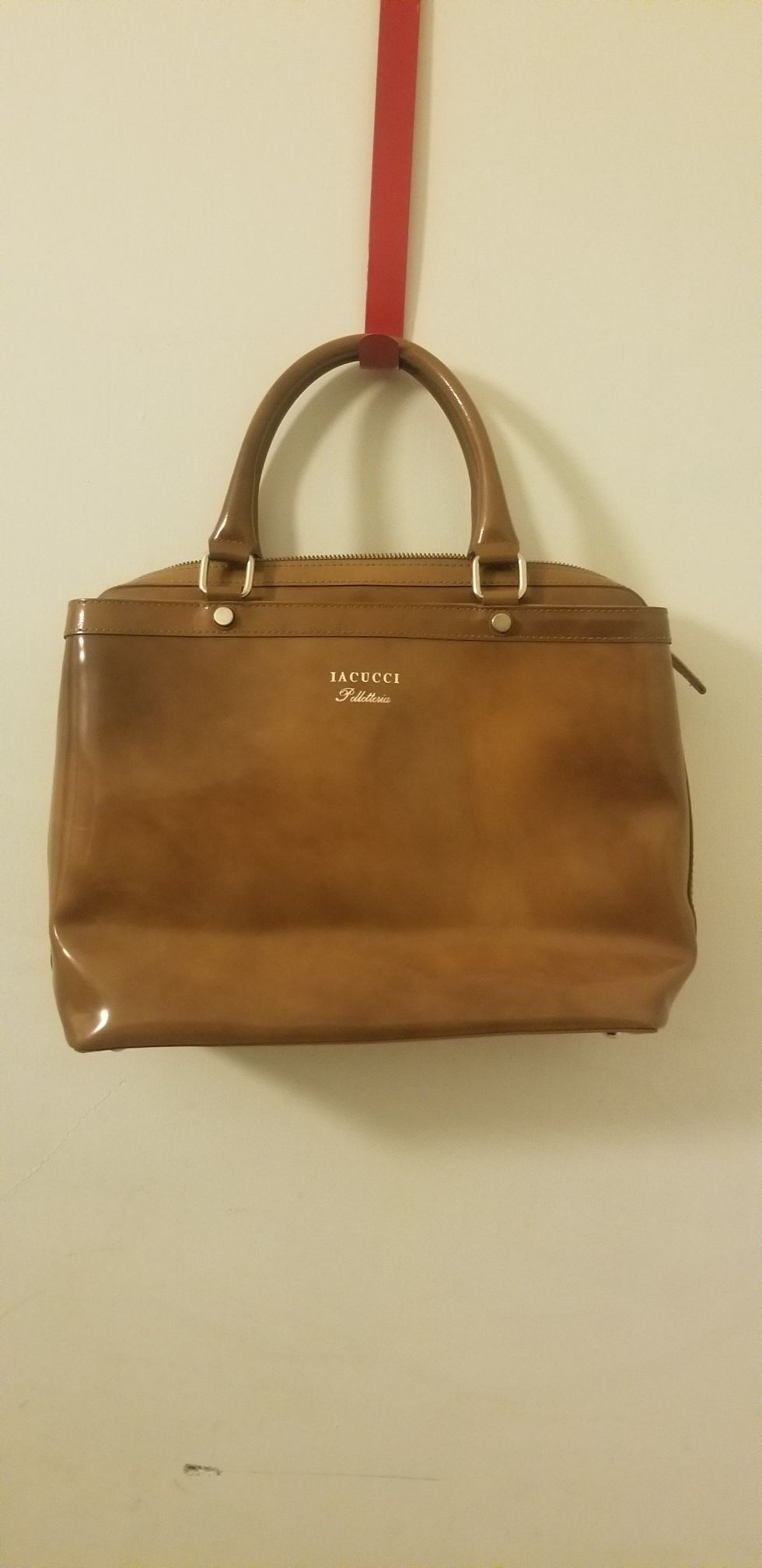 GORGEOUS IACUCCI PELETERIA ITALIAN BAG LEATHER ELEGANT