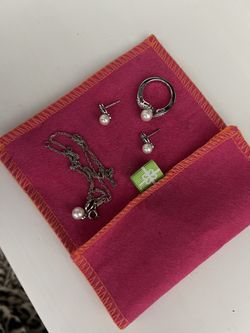 925 Silver And Pearl Jewelry Set
