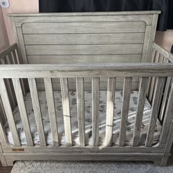 Simmons Slumbertime Crib + Mattress