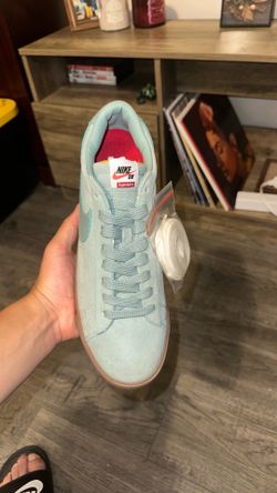 NIKE SB SUPREME BLAZER LOW GT