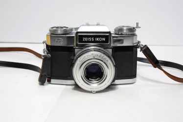 Vintage Zeiss Ikon Contaflex Super B 35mm Film Camera w/ Carl Zeiss Tessar 50mm