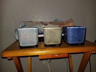 Glitter brush holders