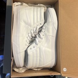 NWT** Vans Sk8-Hi Men’s 11.5