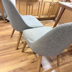 ✨ Like New – Set of 2 West Elm Mid-Century Upholstered Dining Chairs
