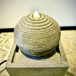Beautiful decorative quality water fountain H12xW11 inch Lbs 8