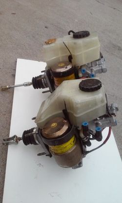 Lexus ,4runner Abs unit