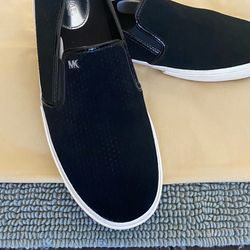 Michael KORS  Women’s “Keaton” Black Suede Loafer Size 10M