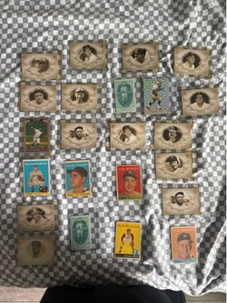 23 baseball cards