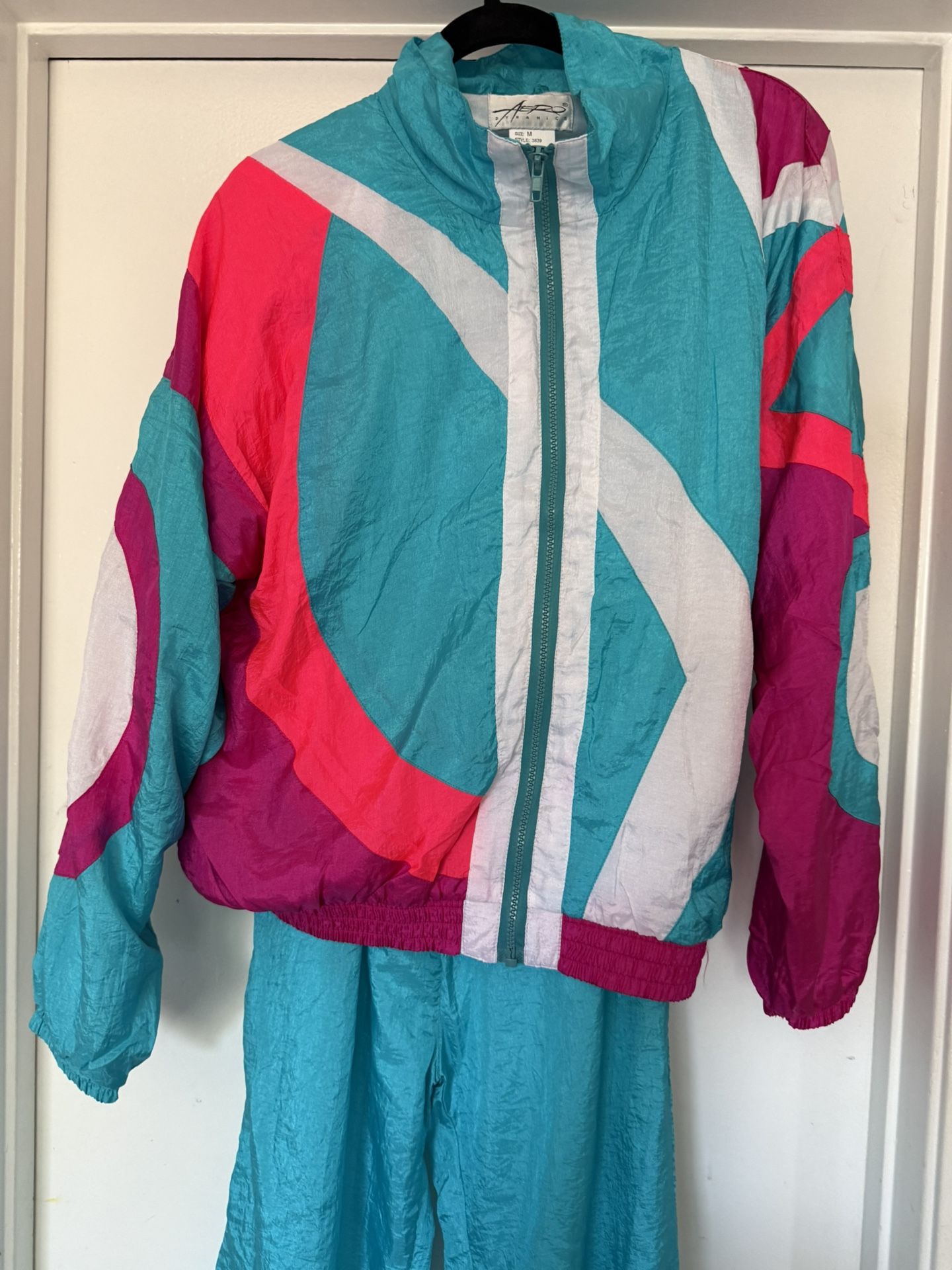 Vintage 2 Piece Aero Dynamics Women Windbreaker