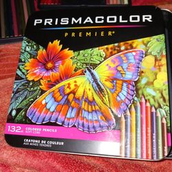 Artitsts Colored Pencils