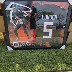 Falcons Drake London Autographed Framed Jersey