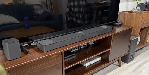 LG Wireless Dolby Atmos Soundbar System with Subwoofer and Surround Speakers + WOWCAST